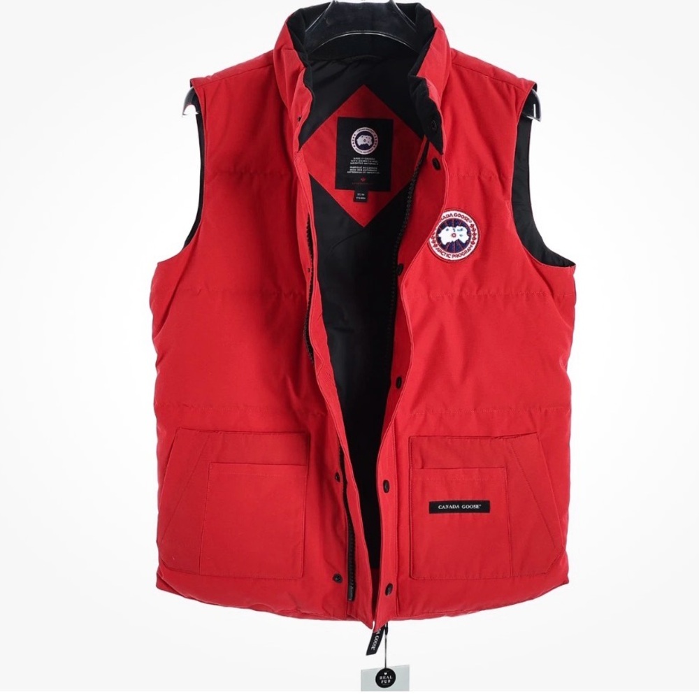 Canada Goose 19Fw Freestyle Crew 4154M Red Puffer Vest, NWT, 24” P2P (Unisex) - Picture 2 of 11